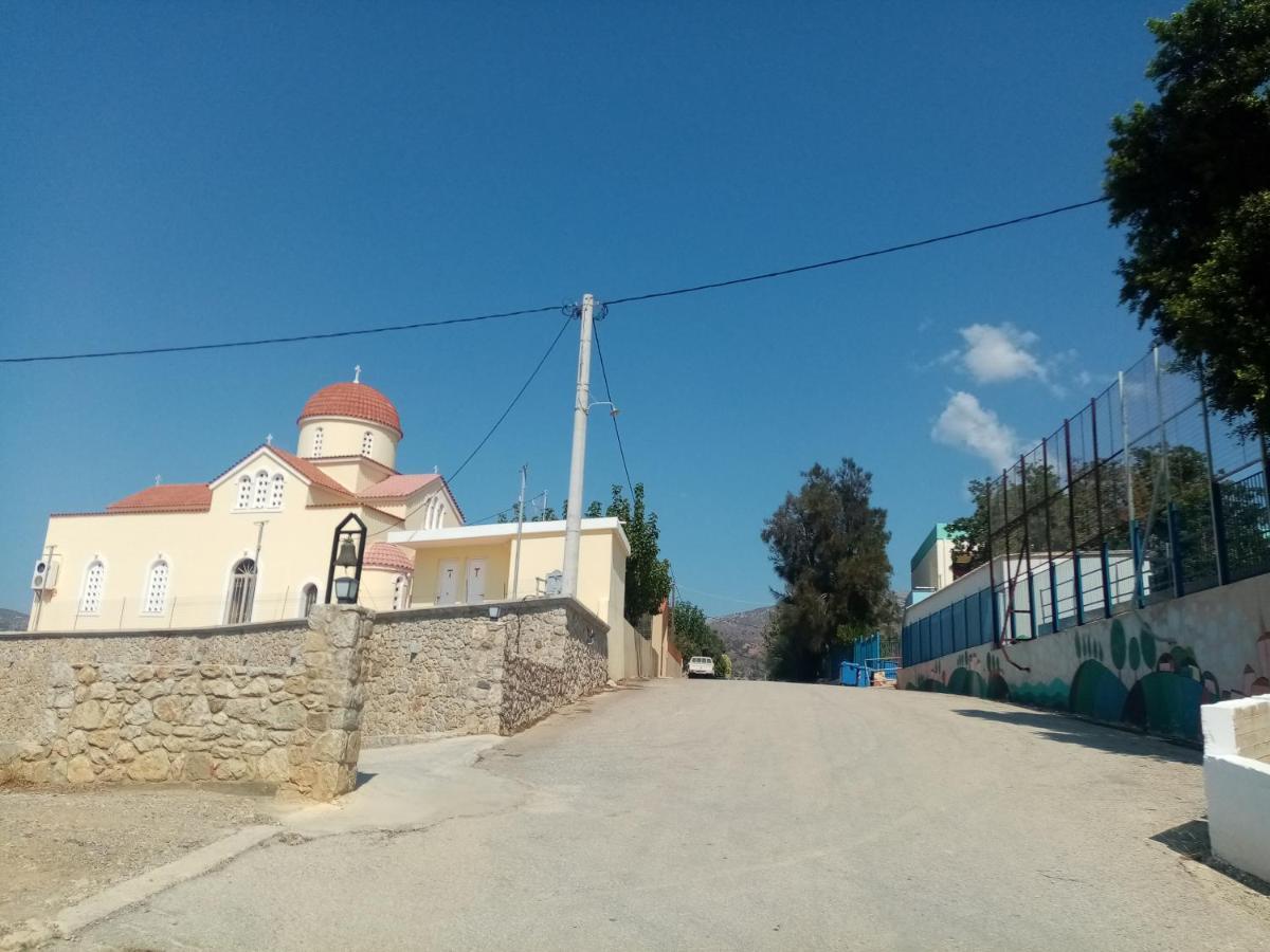 Vine Veranda Palaiochora Exterior foto